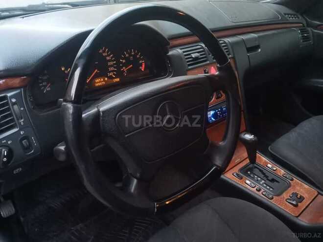 Mercedes E 240 1998, 365,000 km - 2.4 л - Bakı