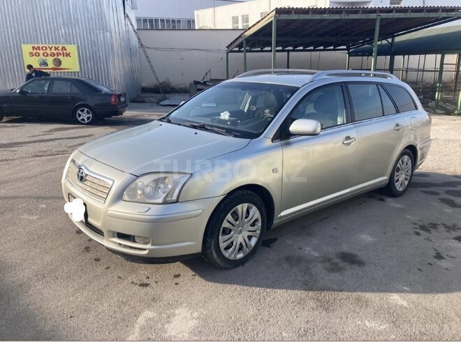 Toyota Avensis 2006, 380,000 km - 2.2 l - Bakı