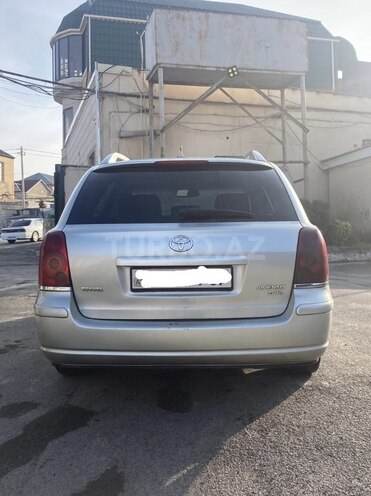 Toyota Avensis 2006, 380,000 km - 2.2 l - Bakı