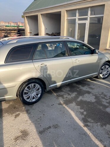 Toyota Avensis 2006, 380,000 km - 2.2 l - Bakı