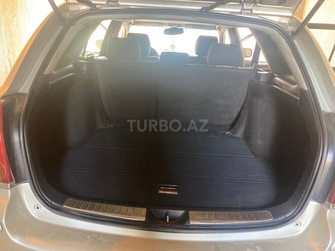 Toyota Avensis 2006, 380,000 km - 2.2 l - Bakı