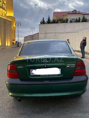 Opel Vectra 1997, 330,000 km - 1.8 л - Bakı