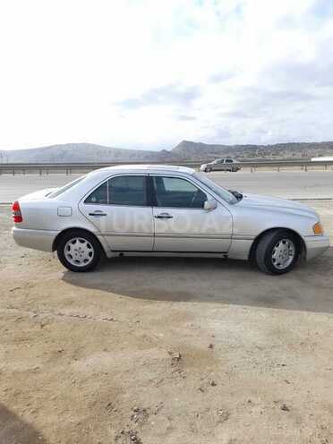 Mercedes C 280 1994, 220,000 km - 2.8 l - Bakı