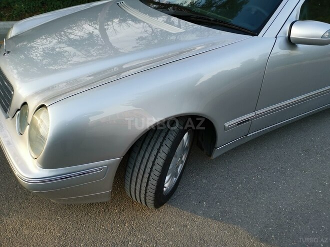 Mercedes E 270 2000, 345,000 km - 2.7 l - Sumqayıt