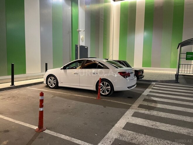 Chevrolet Cruze 2015, 130,000 km - 1.4 l - Şəmkir