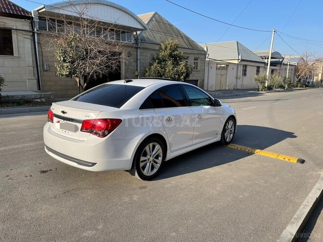 Chevrolet Cruze 2015, 130,000 km - 1.4 l - Şəmkir