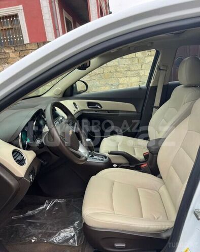 Chevrolet Cruze 2015, 130,000 km - 1.4 l - Şəmkir