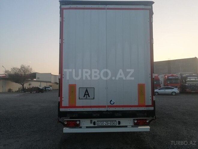 DAF 105 XF 2008, 132,000 km - 12.9 l - Sumqayıt