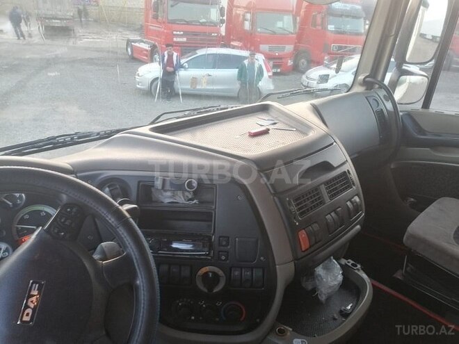 DAF 105 XF 2008, 132,000 km - 12.9 l - Sumqayıt