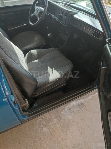 LADA (VAZ) 2107 2001, 209,000 km - 1.6 l - Bakı