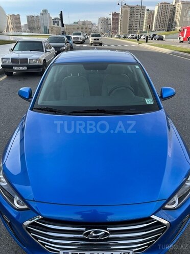 Hyundai Elantra 2017, 20,000 km - 2.0 л - Bakı