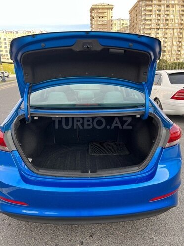 Hyundai Elantra 2017, 20,000 km - 2.0 л - Bakı
