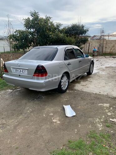 Mercedes C 180 1997, 320,000 km - 1.8 л - Masallı