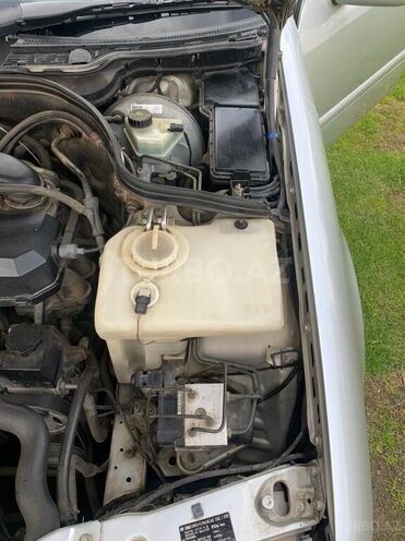 Mercedes C 180 1997, 320,000 km - 1.8 л - Masallı