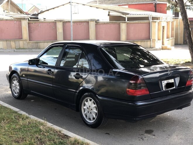 Mercedes C 200 1999, 212,450 km - 2.0 l - Bakı