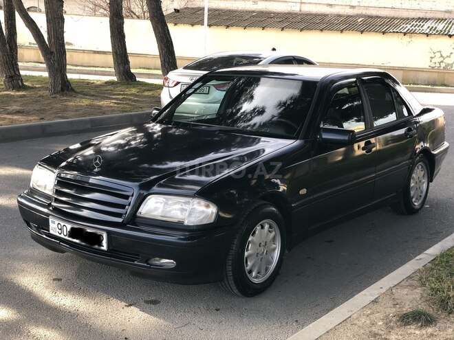 Mercedes C 200 1999, 212,450 km - 2.0 l - Bakı