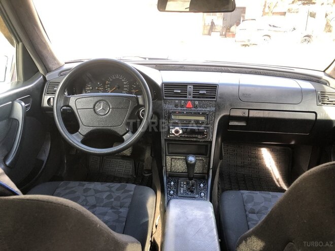 Mercedes C 200 1999, 212,450 km - 2.0 l - Bakı
