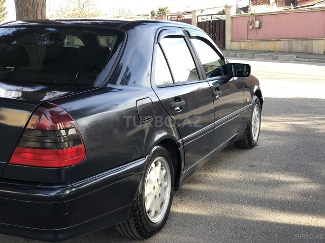 Mercedes C 200 1999, 212,450 km - 2.0 l - Bakı