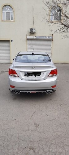 Hyundai Accent 2015, 130,000 km - 1.6 l - Bakı