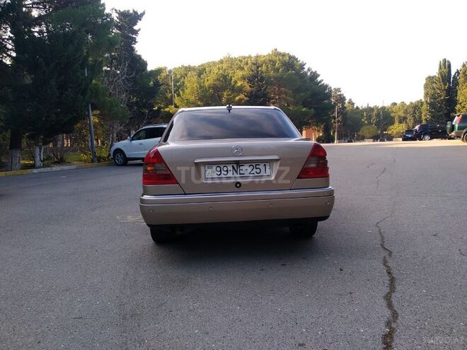 Mercedes C 200 1994, 426,296 km - 2.0 л - Gəncə