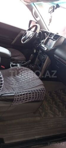Toyota Prado 2012, 95,000 km - 2.7 l - Bakı