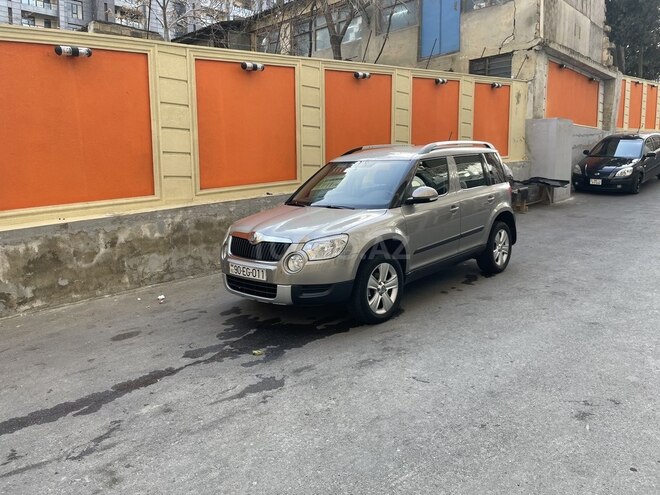 Skoda Yeti 2012, 114,000 km - 1.2 l - Bakı
