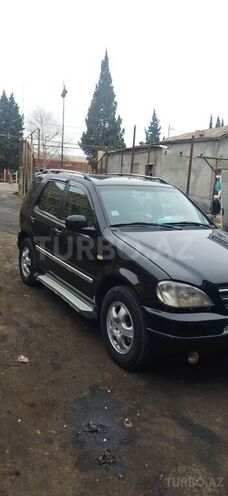 Mercedes ML 320 2000, 270,000 km - 3.2 l - Gəncə