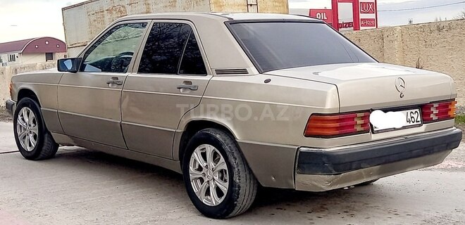 Mercedes 190 1989, 235,000 km - 2.0 л - Bərdə