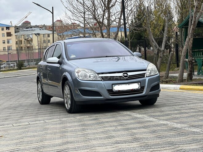 Opel Astra 2007, 190,000 km - 1.3 л - Bakı