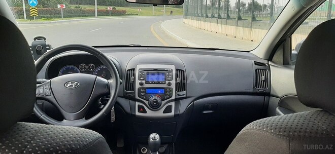 Hyundai i30 2010, 110,900 km - 1.6 l - Bakı