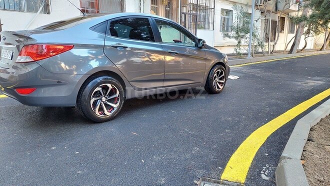 Hyundai Accent 2011, 182,000 km - 1.6 l - Bakı
