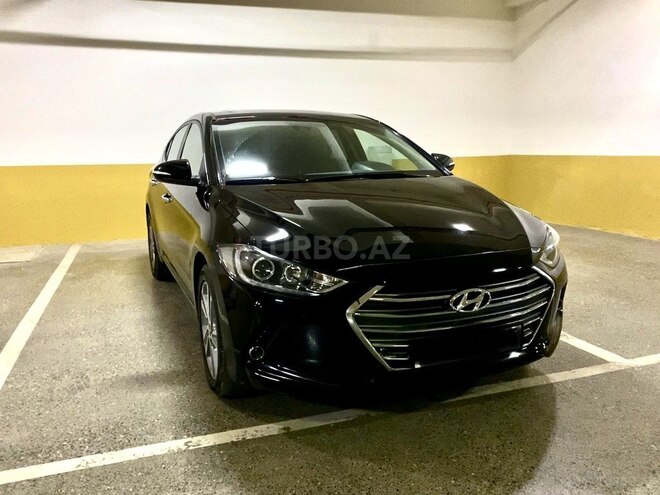 Hyundai Elantra 2018, 99,000 km - 2.0 l - Bakı