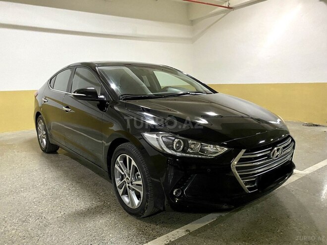 Hyundai Elantra 2018, 99,000 km - 2.0 l - Bakı