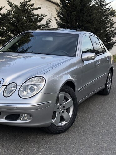 Mercedes E 240 2002, 343,000 km - 2.6 л - Bakı