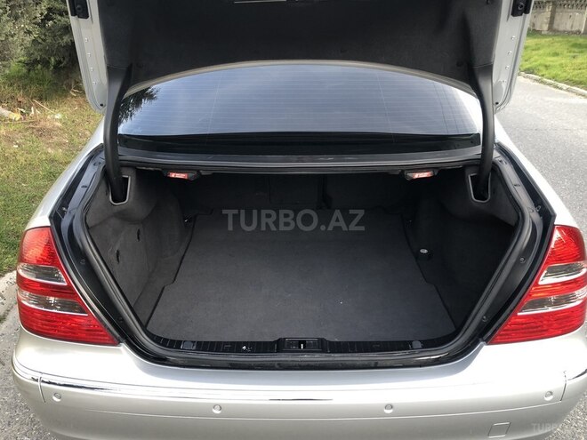 Mercedes E 240 2002, 343,000 km - 2.6 л - Bakı