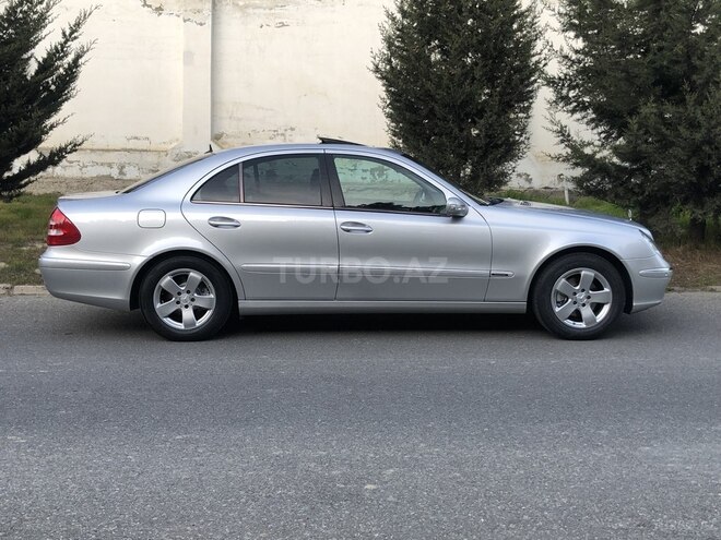 Mercedes E 240 2002, 343,000 km - 2.6 л - Bakı