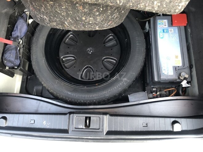 Mercedes E 240 2002, 343,000 km - 2.6 л - Bakı