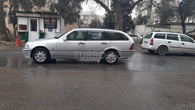 Mercedes C 220 1998, 365,000 km - 2.2 л - Bakı