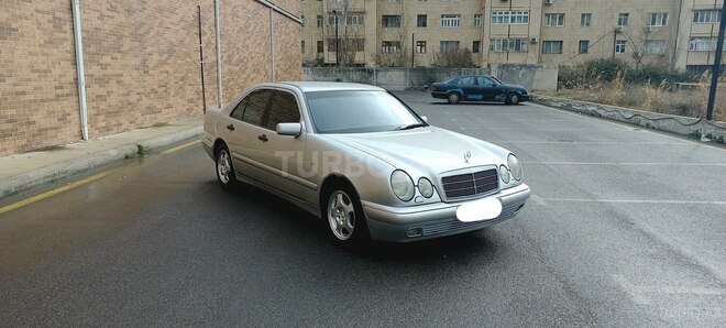 Mercedes E 240 1998, 257,000 km - 2.4 l - Bakı