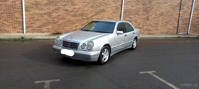 Mercedes E 240 1998, 257,000 km - 2.4 l - Bakı