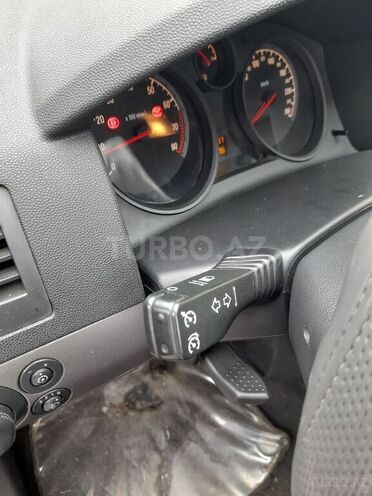 Opel Astra 2005, 209,000 km - 1.4 l - Bakı