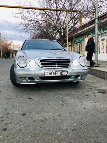 Mercedes E 240 1999, 323,000 km - 2.4 л - Ağcabədi
