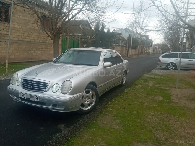 Mercedes E 240 1999, 323,000 km - 2.4 л - Ağcabədi