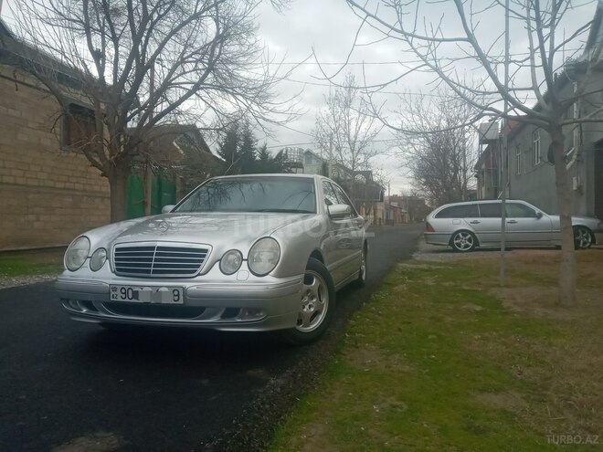 Mercedes E 240 1999, 323,000 km - 2.4 л - Ağcabədi