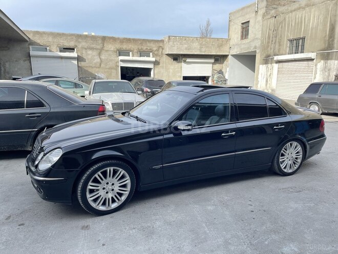 Mercedes E 270 2003, 311,000 km - 2.7 l - Bakı