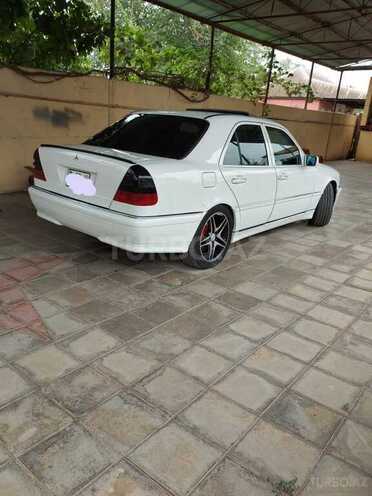 Mercedes C 280 1998, 340,000 km - 2.8 l - Sabirabad