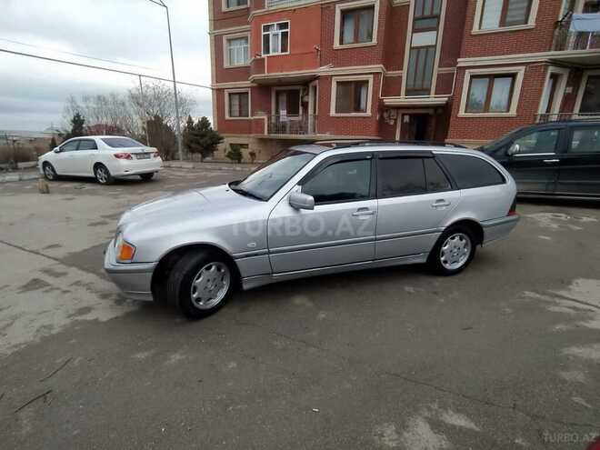 Mercedes C 220 2000, 297,000 km - 2.2 л - Bakı