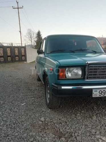 LADA (VAZ) 2107 2005, 32,500 km - 1.7 l - Astara