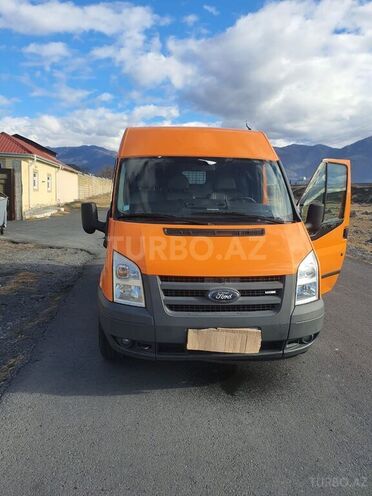 Ford Transit 2010, 322,000 km - 2.4 l - Zaqatala