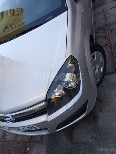 Opel Astra 2006, 182,532 km - 1.3 л - Bakı